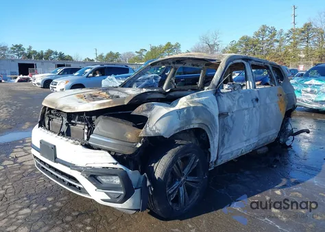 2019 Volkswagen Atlas 3.6L V6 Sel R-Line z USA, uszkodzony, nr VIN 1V2RR2CA9KC529444